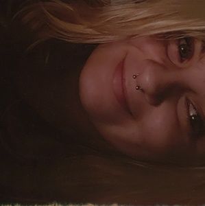 Meet your Posher, Valerie